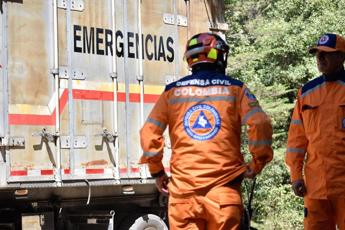 Equipos de emergencias de Colombia en una imagen de archivo.