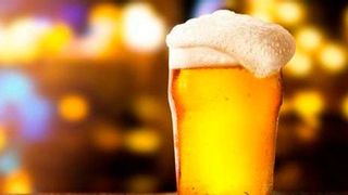 Las bebidas alcohólicas que no debes ni probar si quieres perder peso, según los nutricionistas