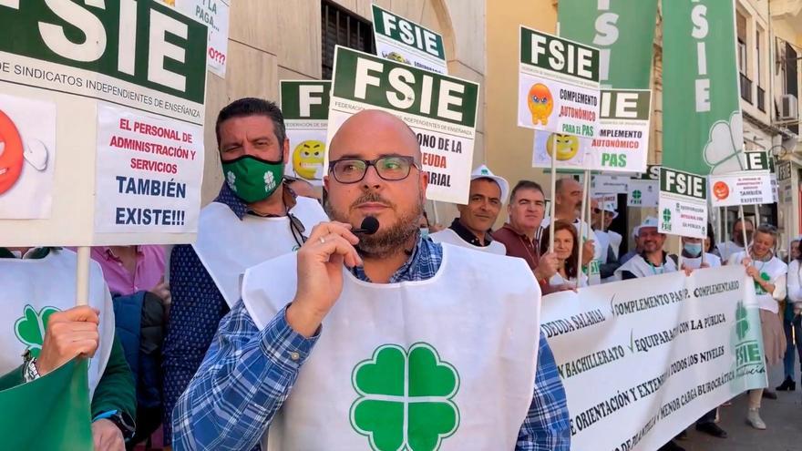 «Los nombramientos en Educación son, algunos, continuistas y decepcionantes»