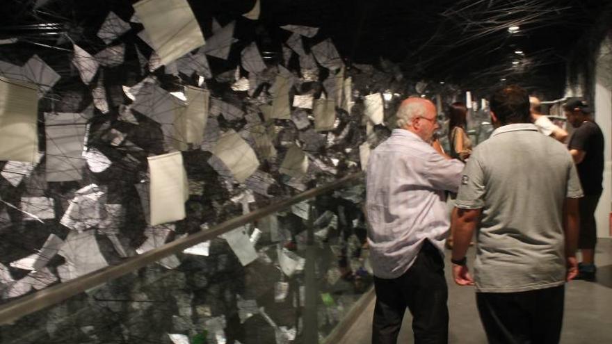 ‘Cartas’, de Chiharu Shiota, en el EACC