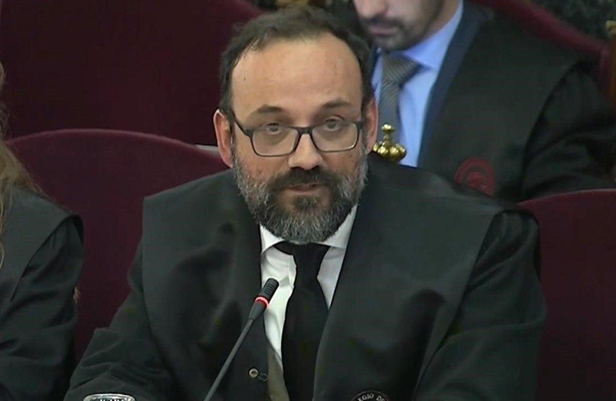 zentauroepp46938682 benet salellas190425122442