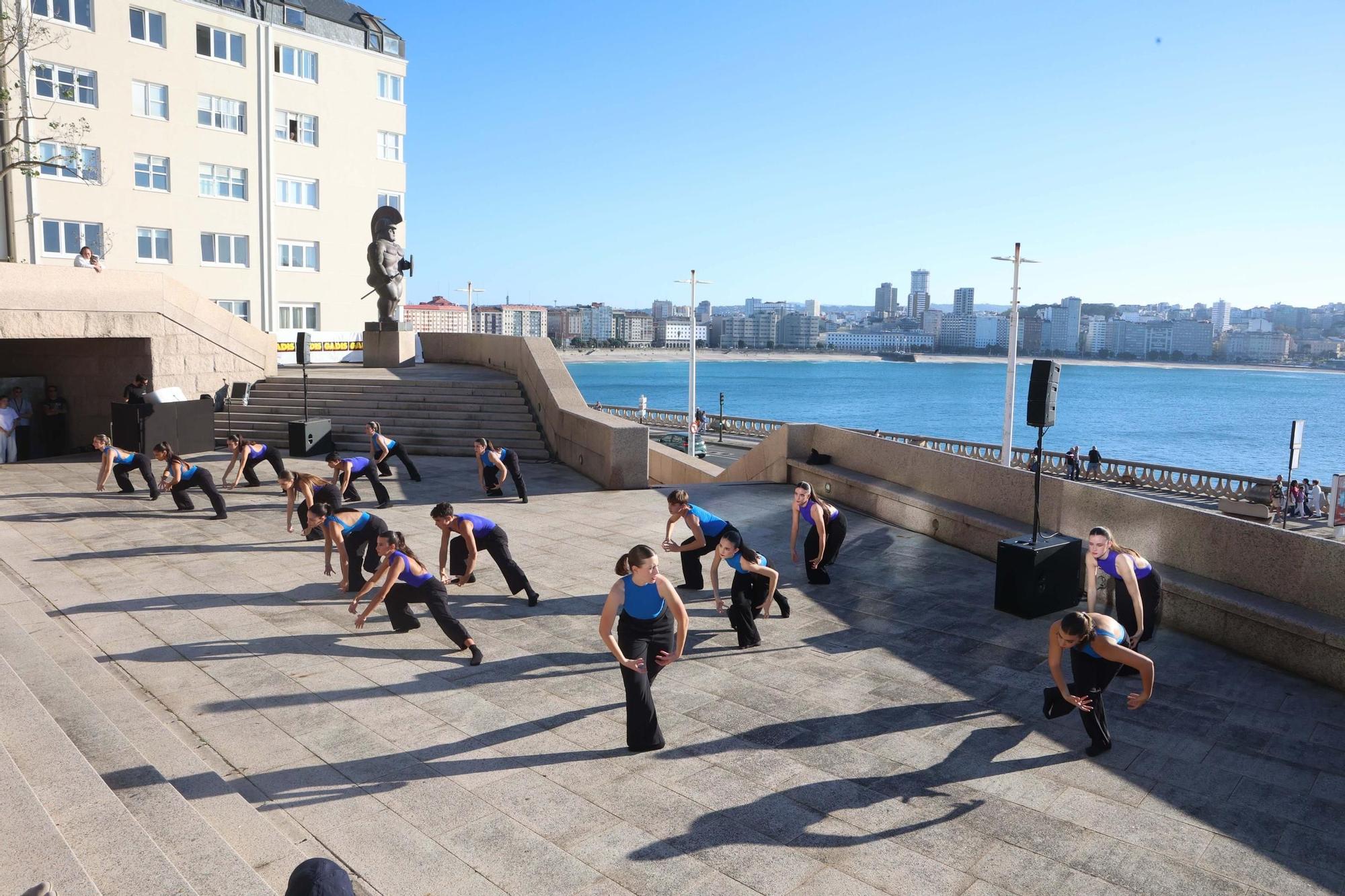 El festival de danza Quincegotas toma las calles de A Coruña