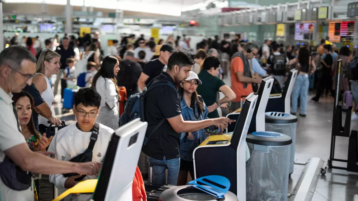 Las 57 rutas intercontinentales llevan a El Prat a otro año de récord