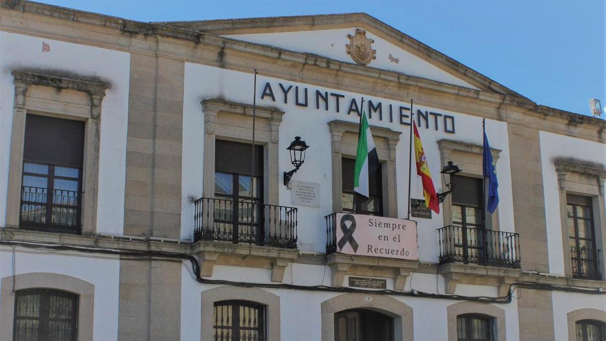 Ayudas directas de 300 euros para los negocios cerrados en Arroyo de la Luz