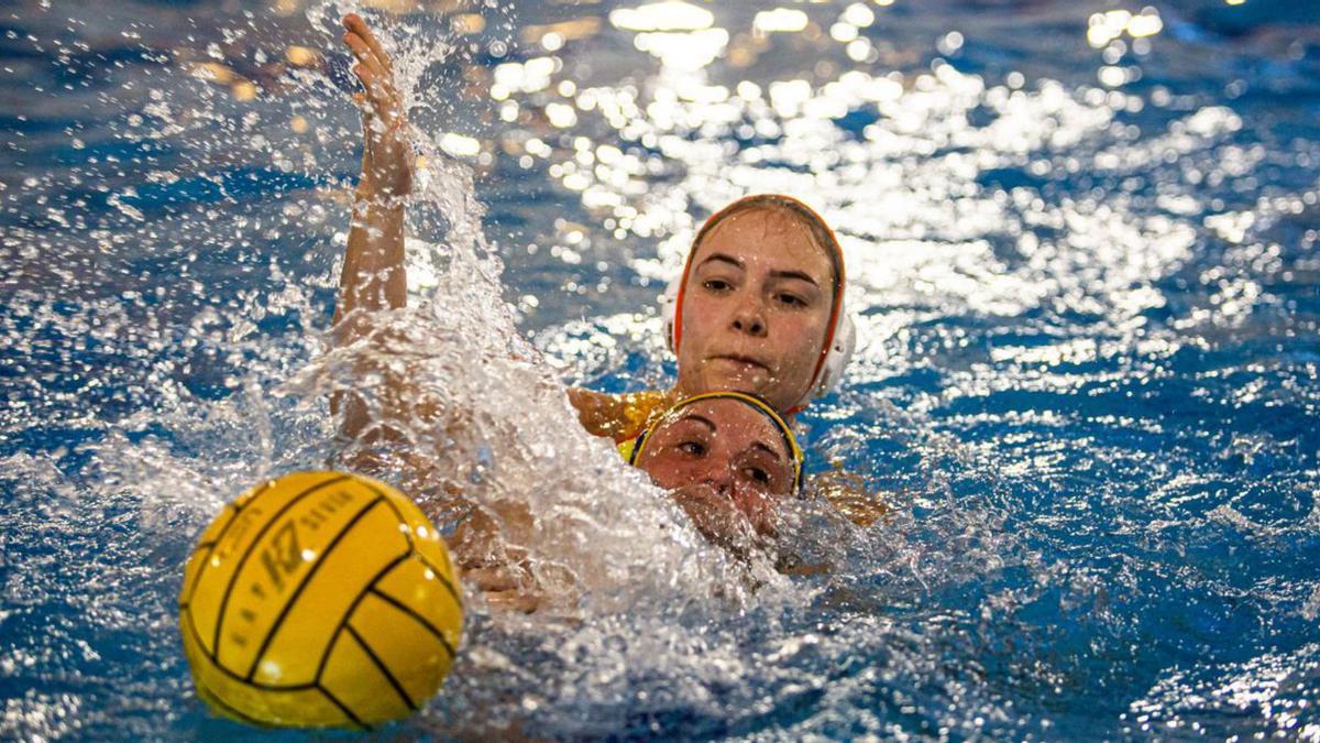 Estreno agridulce del CN Sant Josep femenino en la Liga Balear 