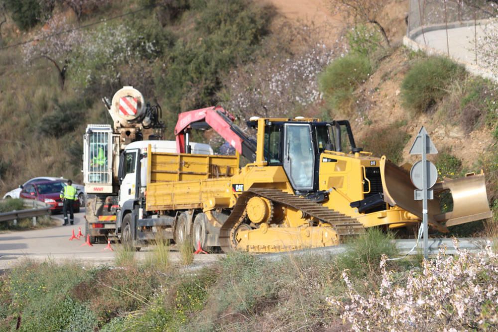 Avanzan los trabajos de rescate de Julen en Totalán