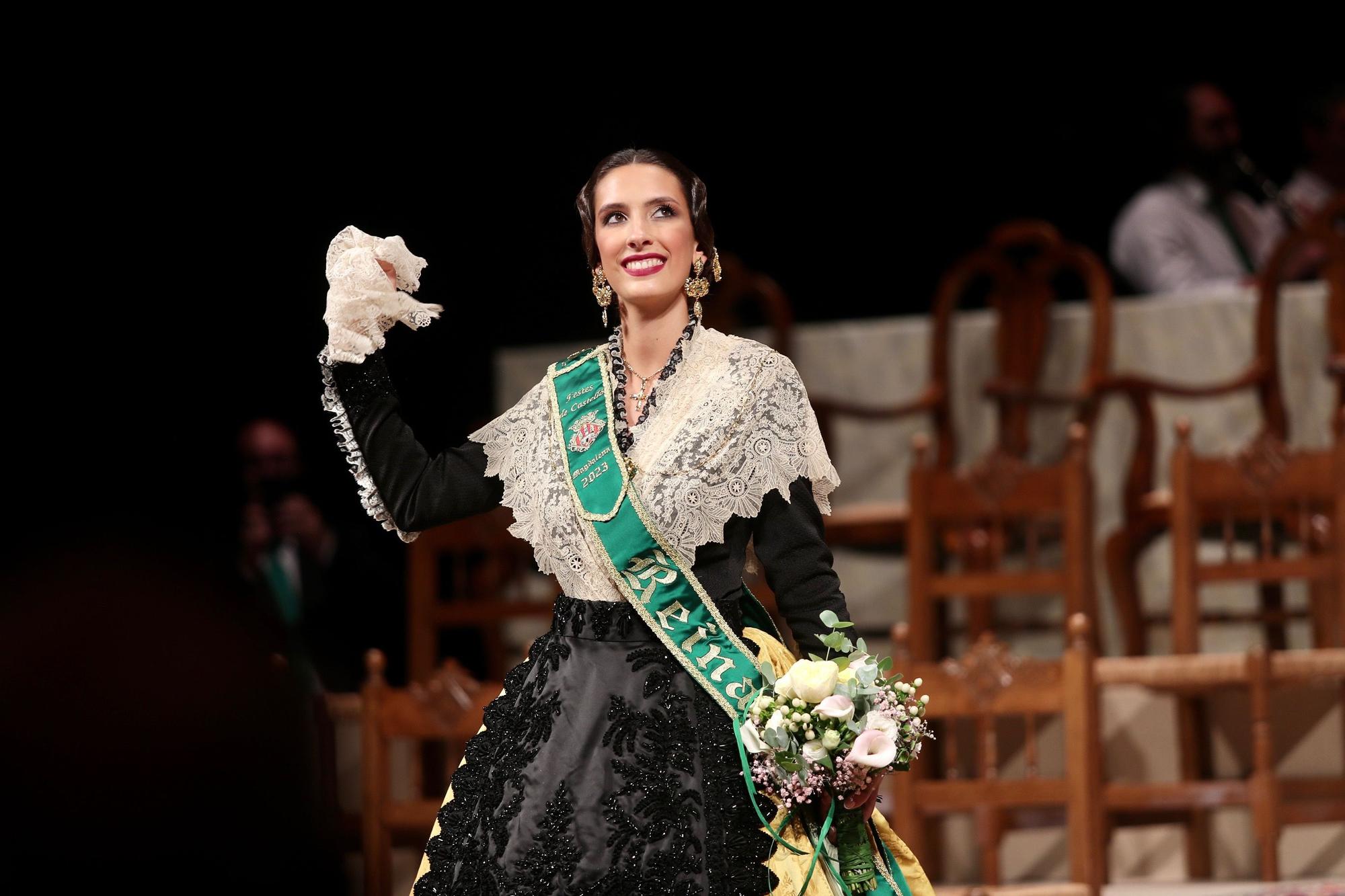 Imposición de la banda a la reina de las Fiestas de la Magdalena, Selene Tarín Alegre.