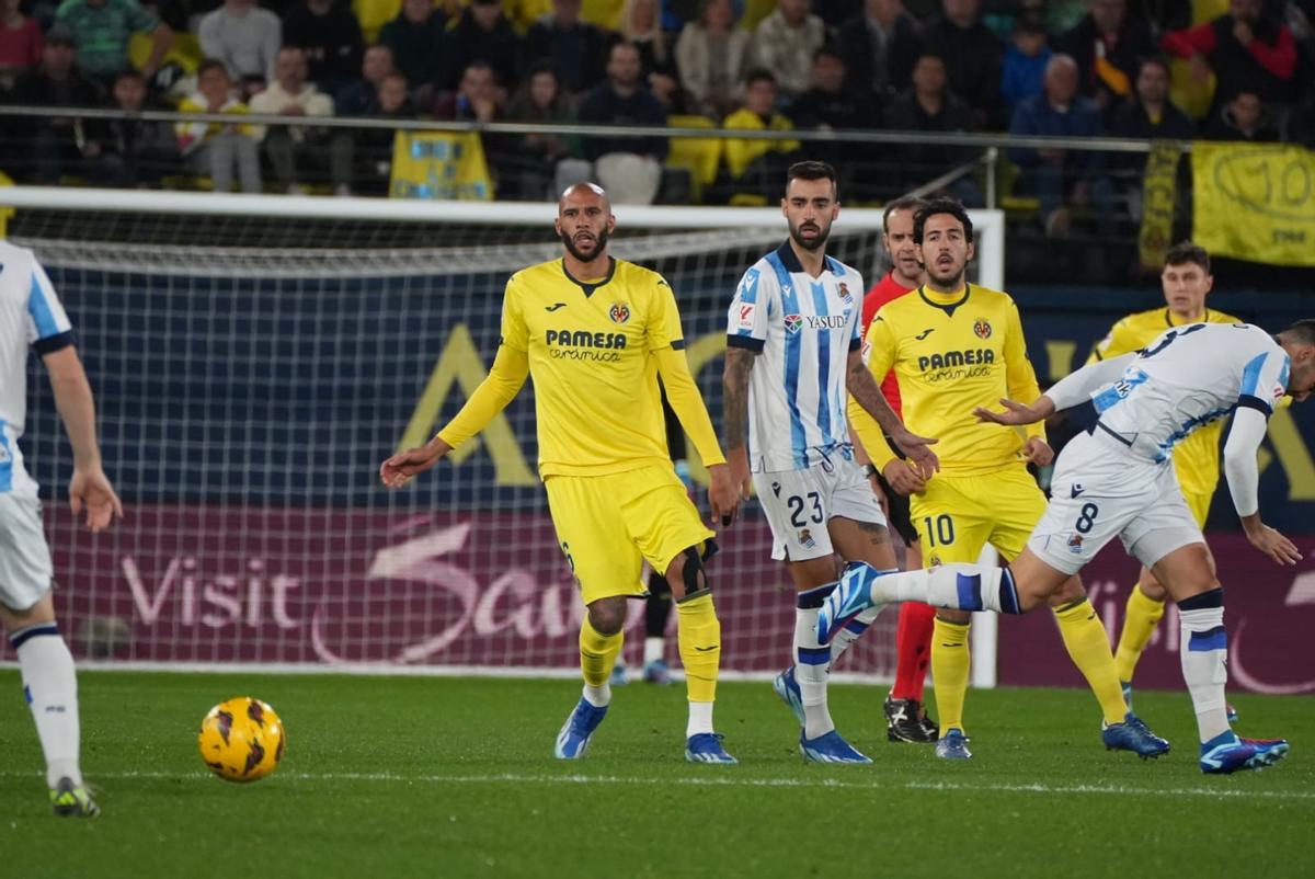 Imagen del partido entre el Villarreal y la Real Sociedad.