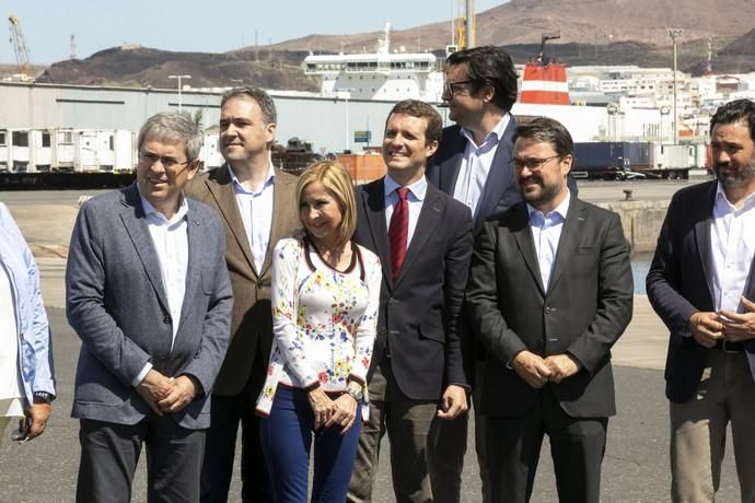 15.04.19. Las Palmas de Gran Canaria. El líder del PP y candidato a presidente del Gobierno, Pablo Casado, visita el centro de formación técnico-profesional del metal de Las Palmas de Gran Canaria, Femepa, acompañado por los dirigentes del partido en Canarias, Asier Antona y Australia Navarro, posteriormente a la visita realiza unas declaraciones en el Muelle Cambullón. Foto Quique Curbelo  | 15/04/2019 | Fotógrafo: Quique Curbelo