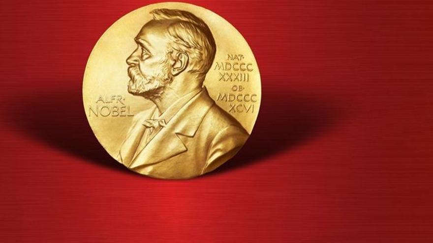 Un home rus ven el seu Premi Nobel per ajudar els nens ucraïnesos