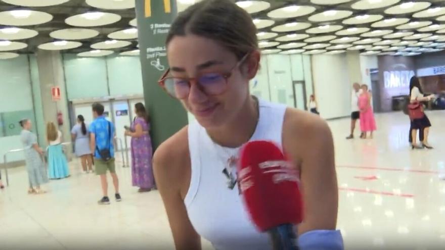Una grúa de quita y pon junto a las obras de la nueva sede de la Cámara de Comercio de Alicante en el puerto