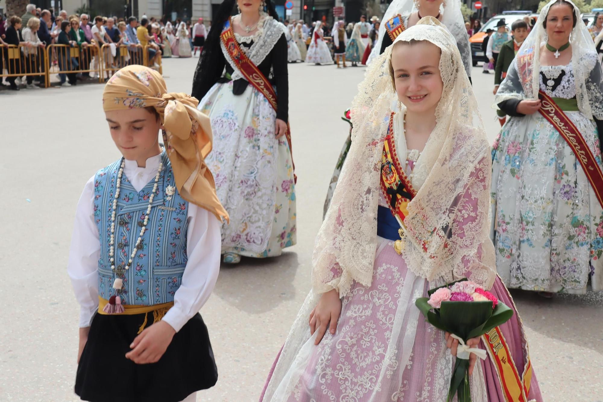 Las Fallas en la Ofrenda de San Vicente Ferrer 2024 (3/4)