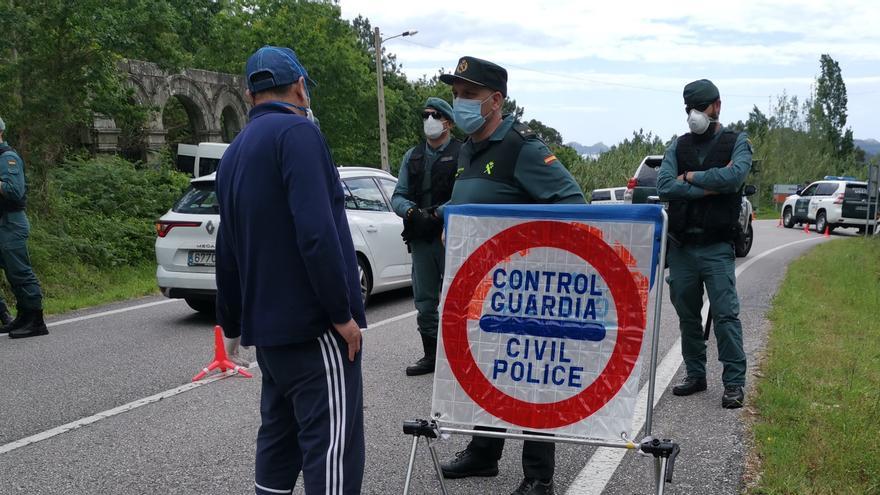 Los bateeiros tensan la cuerda ante una nueva &quot;guerra de la mejilla&quot;