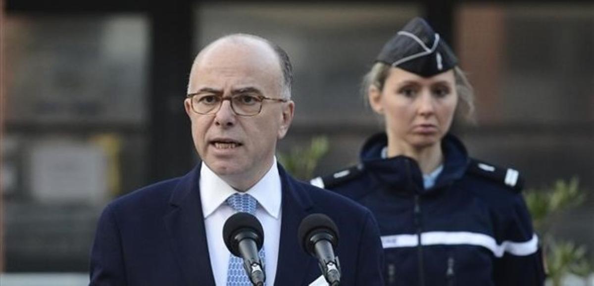 mbenach32235169 french interior minister bernard cazeneuve c del151222192839 mbenach32235169 french interior minister bernard cazeneuve c del151222192839