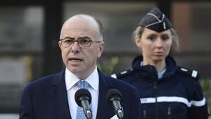 Cazeneuve pronuncia un discurso durante una visita a la estación de Toulouse, este martes.