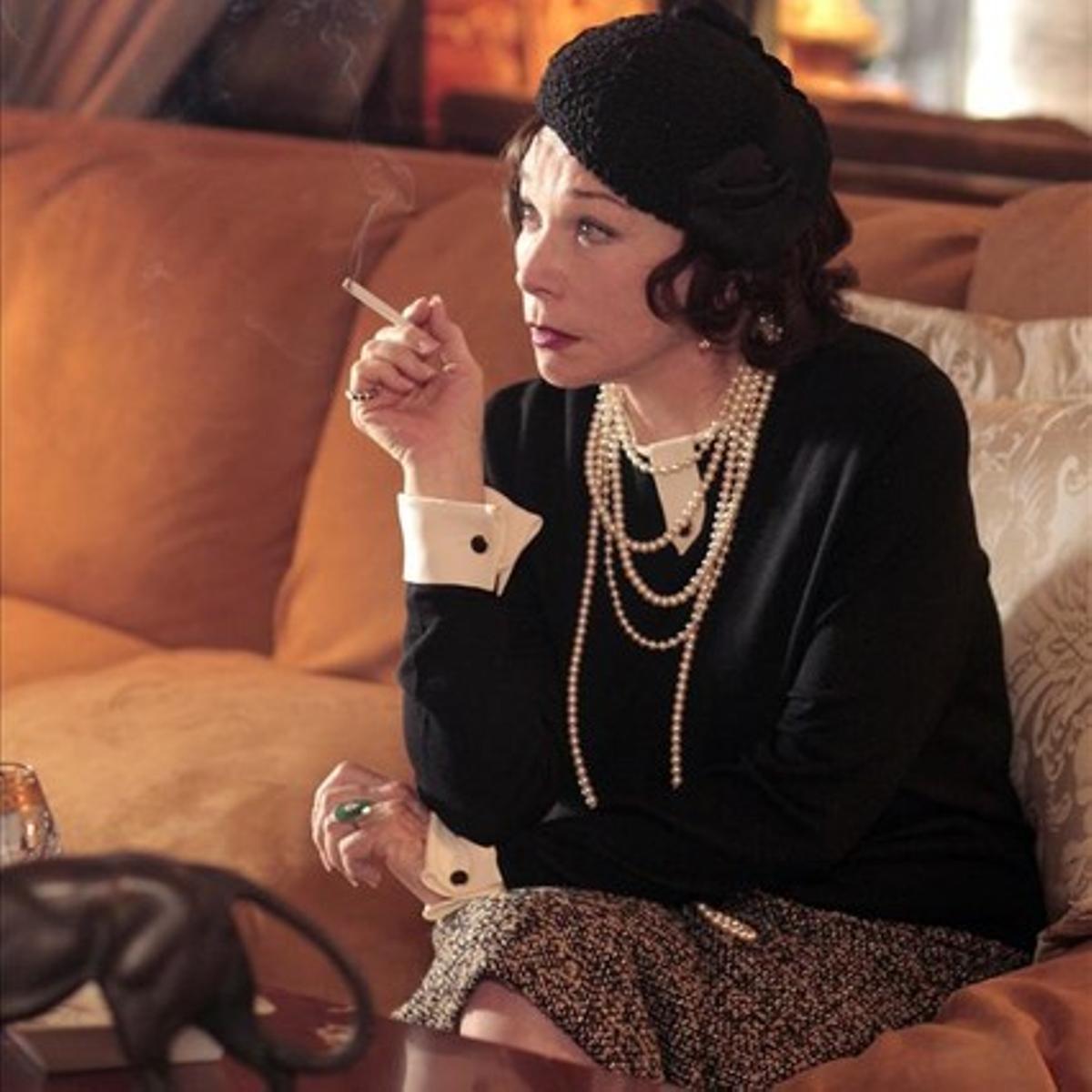 Shirley McLaine. Shirley McLaine.