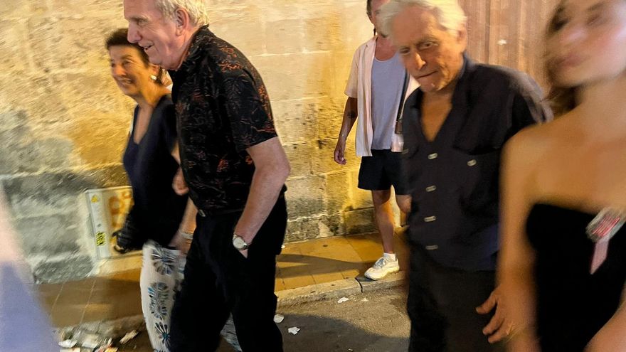 Menorca statt Mallorca: Pferdefest lockt Michael Douglas auf die Nachbarinsel