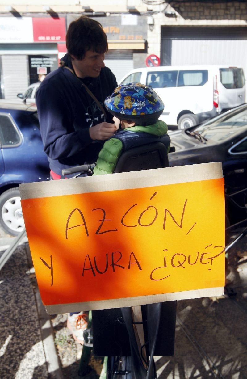 Marcha ciclista en protesta por la paralización del servicio Bizi