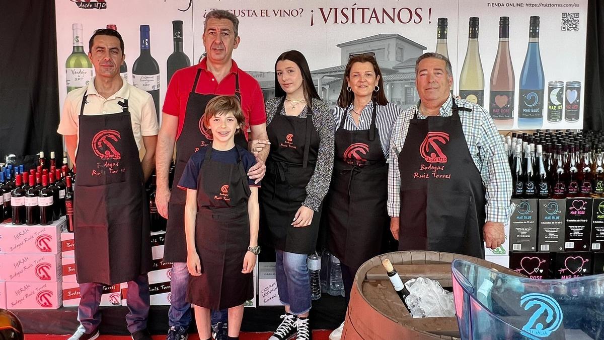 Estand de Bodegas Ruiz Torres en la Feria del Queso de Trujillo.