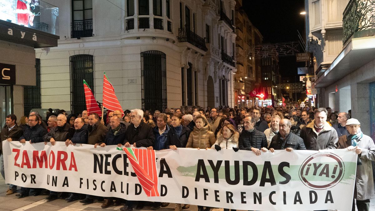 Manifestación en Zamora por una fiscalidad diferenciada