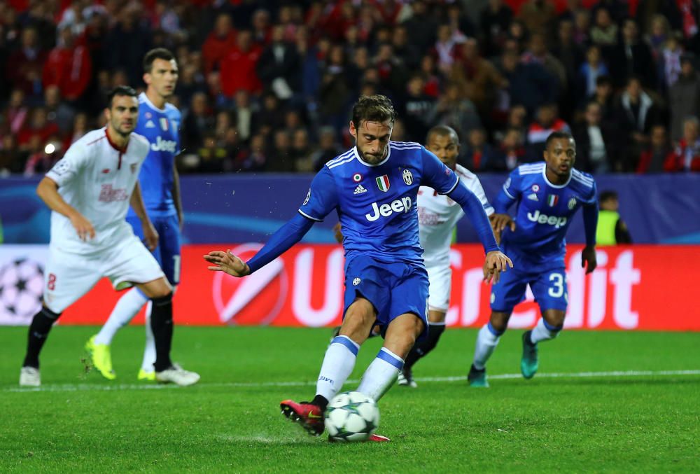 Imágenes del partido entre Sevilla y Juventus.