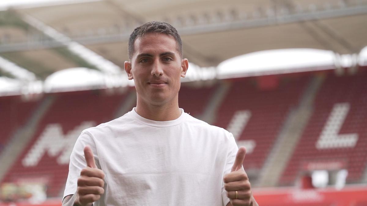 Brian Cufré, jugador del Real Mallorca, en el estadio de Son Moix.