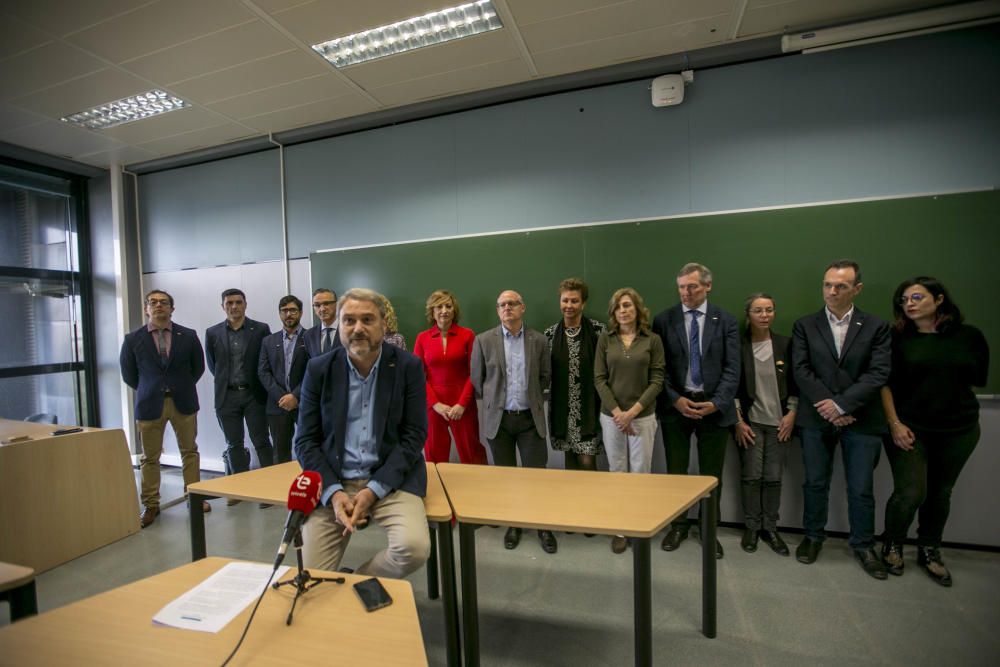 Presentación de la candidatura de Juan José Ruiz