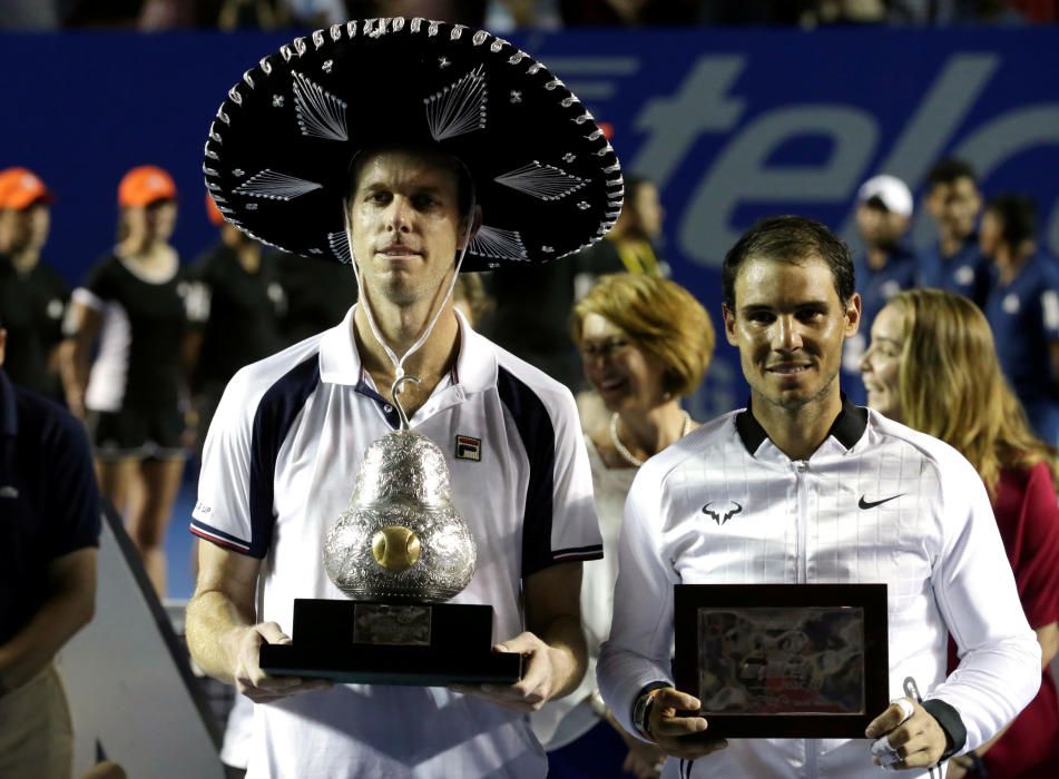 Imágenes de la final de Acapulco entre Rafa Nadal y Sam Querrey.