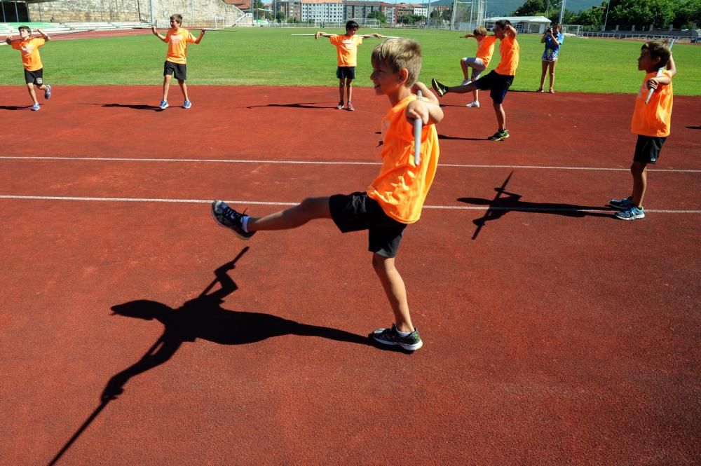 Los alumnos del Mazí aprenden de los mejores // I.Abella