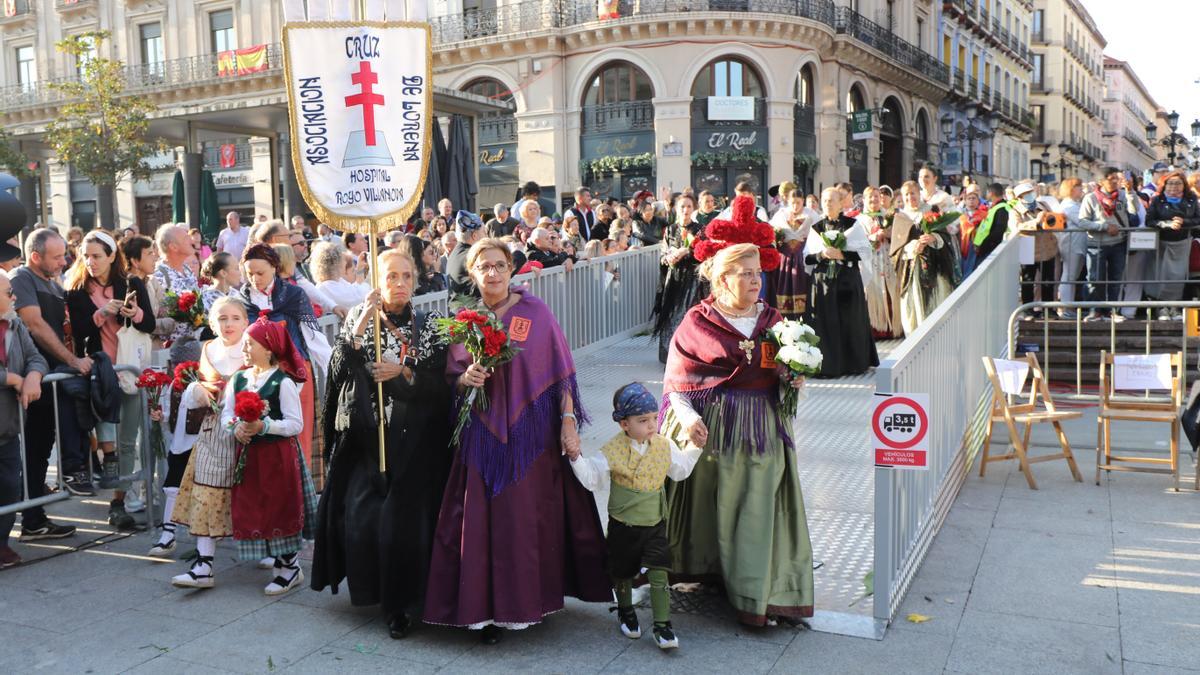 PILAR 2022. OFRENDA DE FLORES A LA VIRGEN DEL PILAR