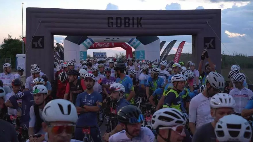 Cerca de 2.000 ciclistas completan la TotalEnergies Gran Fondo Alberto Contador