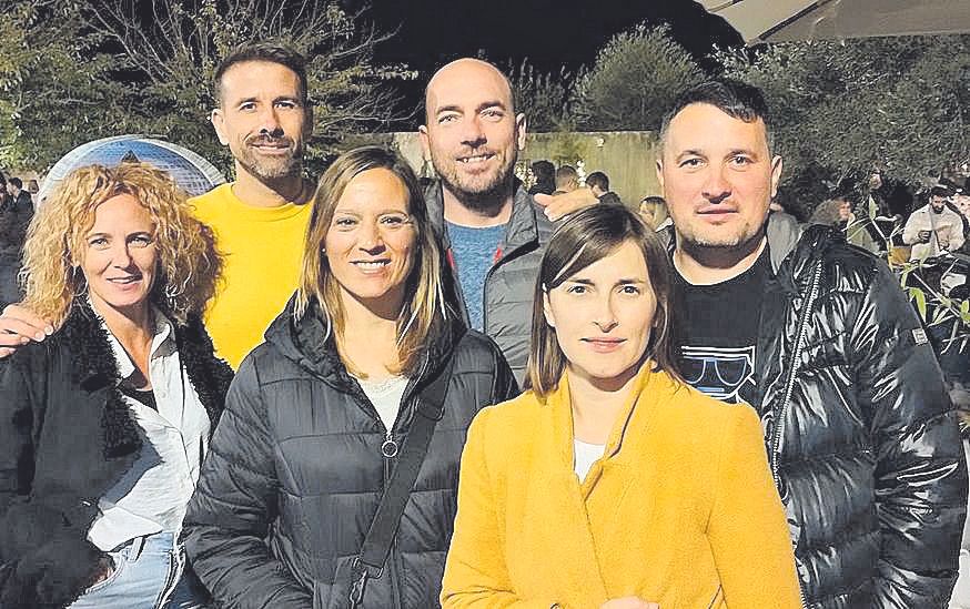 Magdalena Riera, Toni Llull, María Riera, Miquel Àngel Crespí, Montse Motrroig y Joan Bauzà.