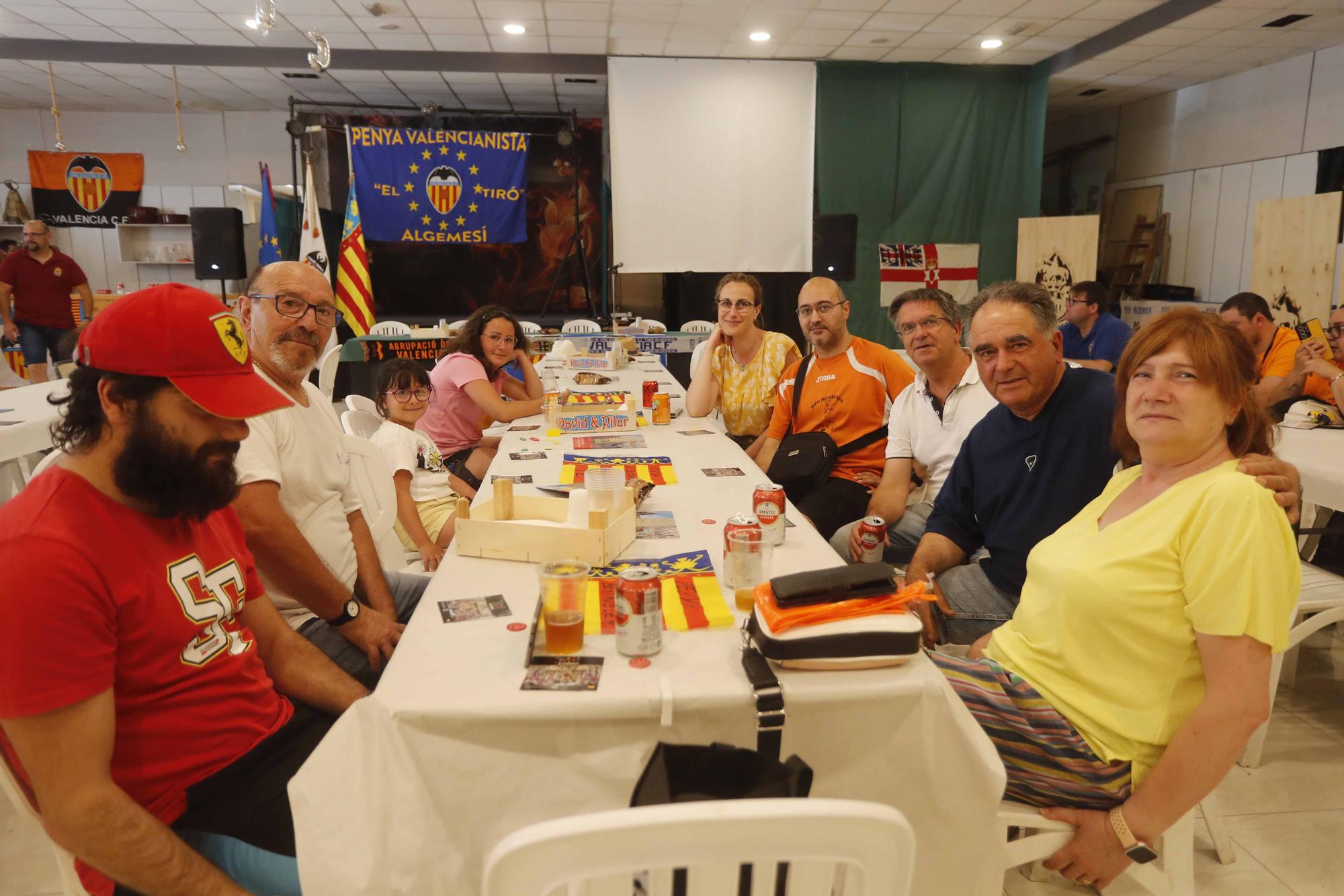 Así fue la fiesta del sector ocho de las peñas valencianistas en Algemesí