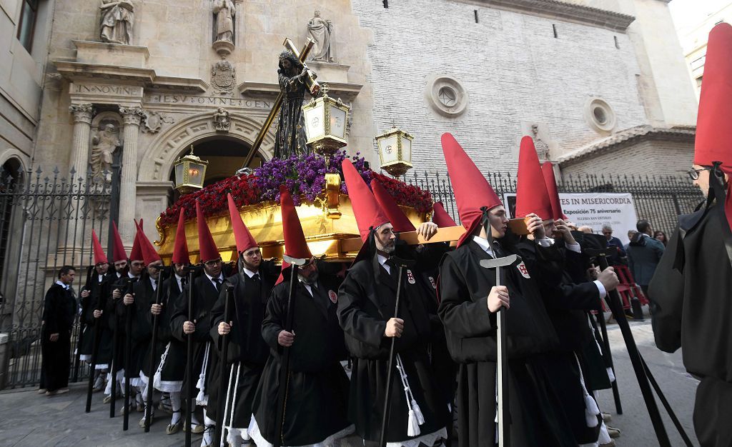 La procesión del Santísimo Cristo de la Misericordia de este Viernes Santo en Murcia, en imágenes