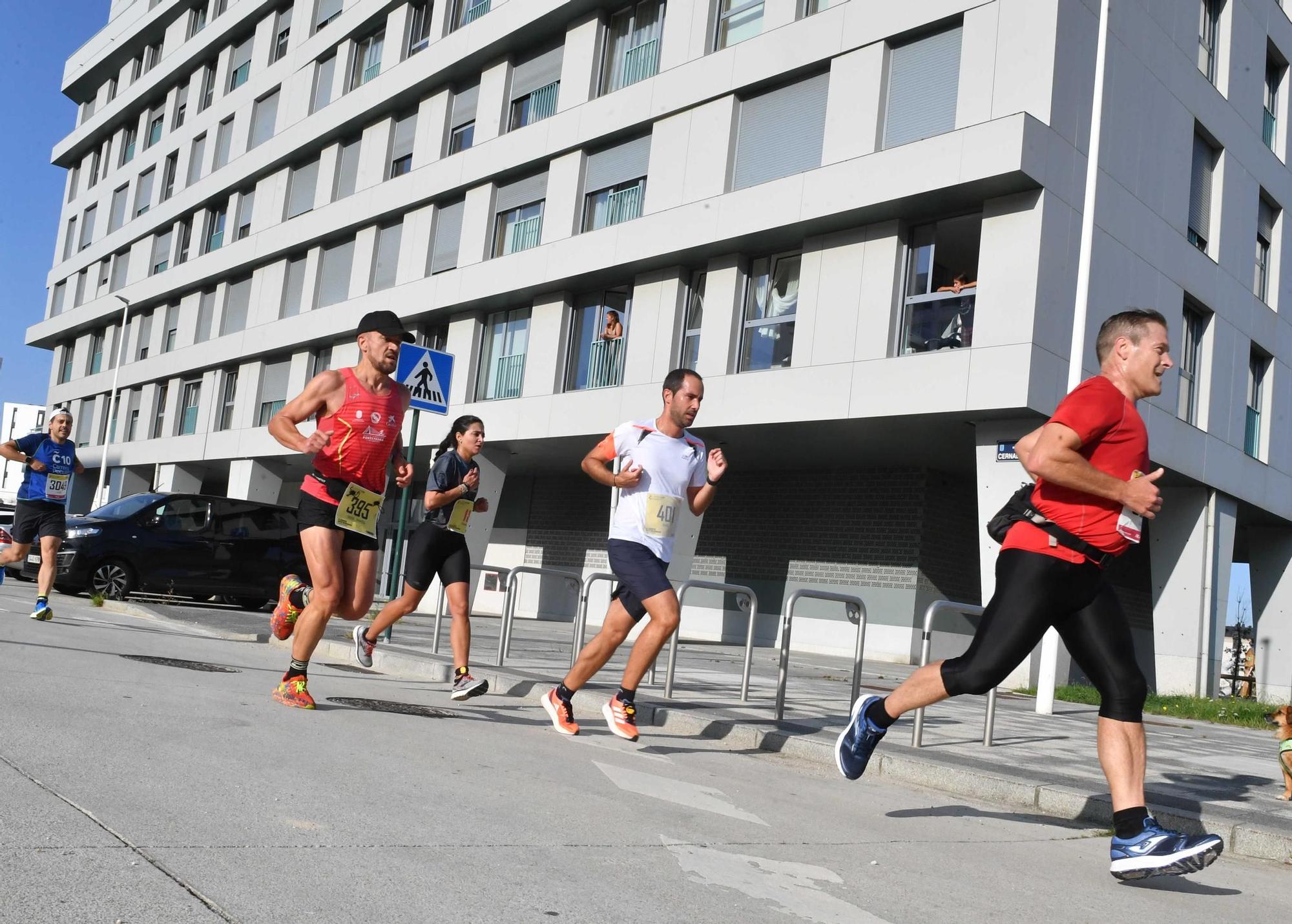 Más de mil corredores completan la carrera popular de Matogrande a Xuxán