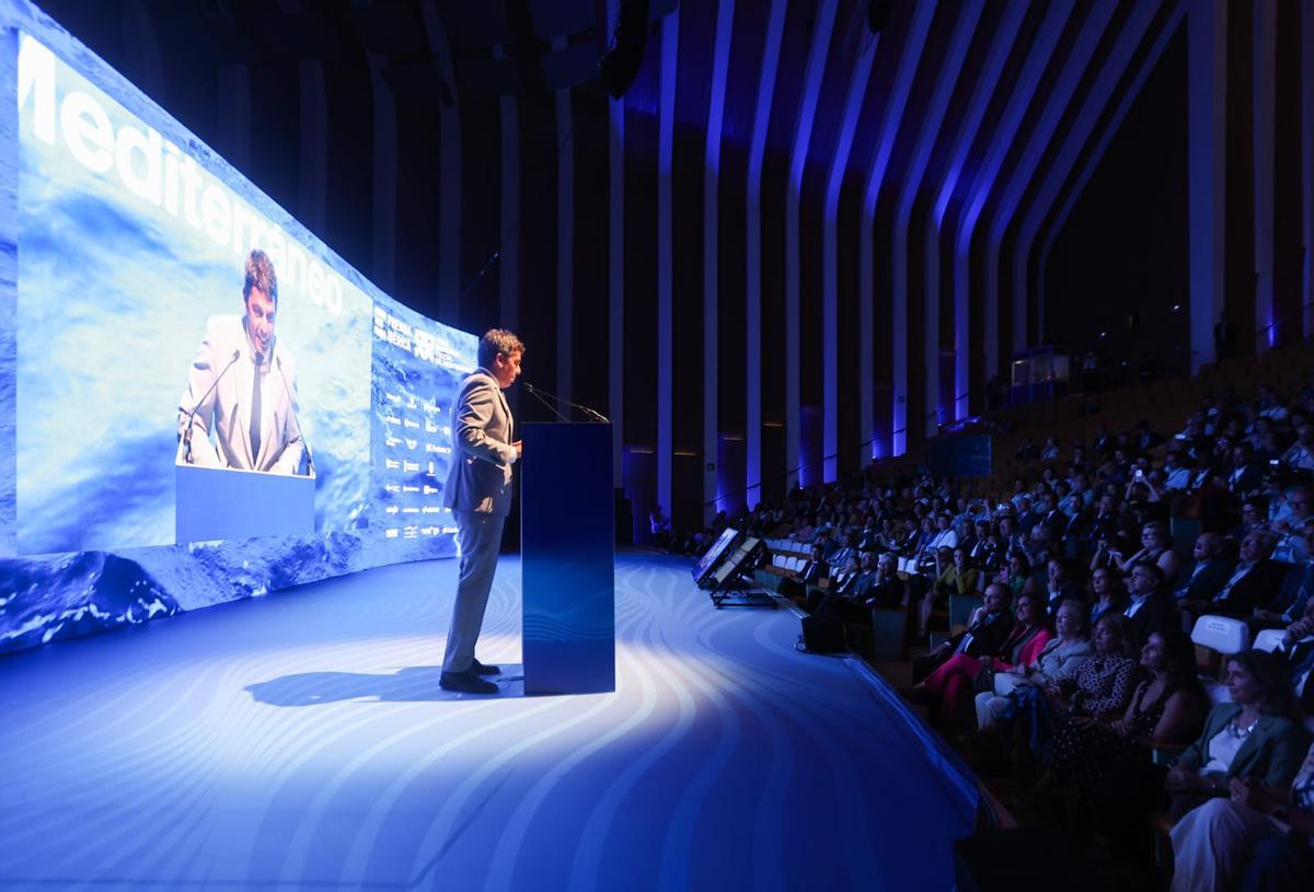 El president de la Generalitat, Carlos Mazón, interviene en el Foro Mediterráneo.