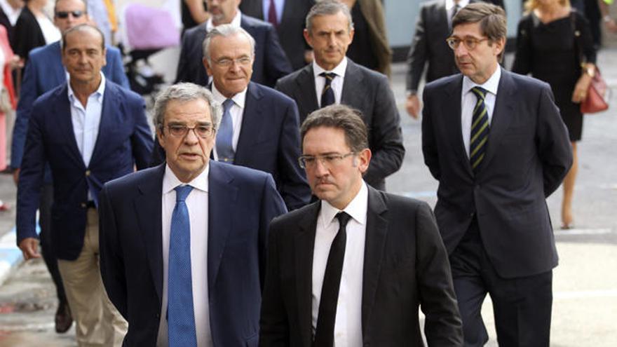 Bankia incrementa en un 71% los fondos de inversión que gestiona en el Archipiélago