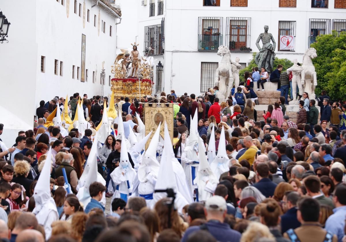 El Resucitado y la Virgen de la Alegría cierran la Semana Santa cordobesa