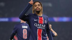 PSG - Brest | El gol de Bradley Barcola