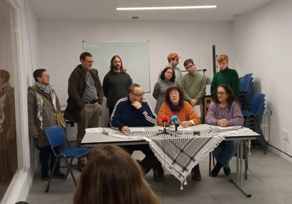 Cambiar el nombre de la Avda. Juan Carlos I por Rúa de Gaza: la petición de varios colectivos de Santiago