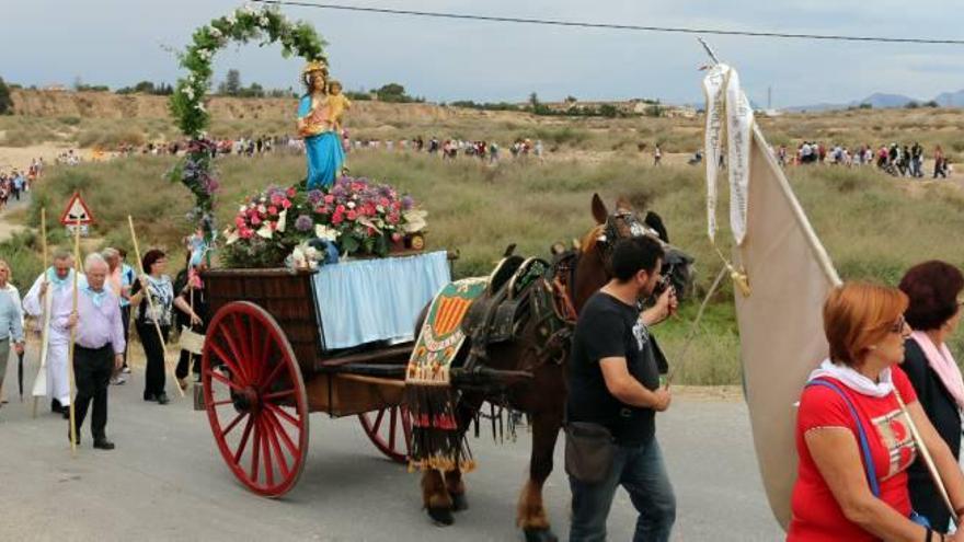 Mil romeros escoltan a María Auxiliadora