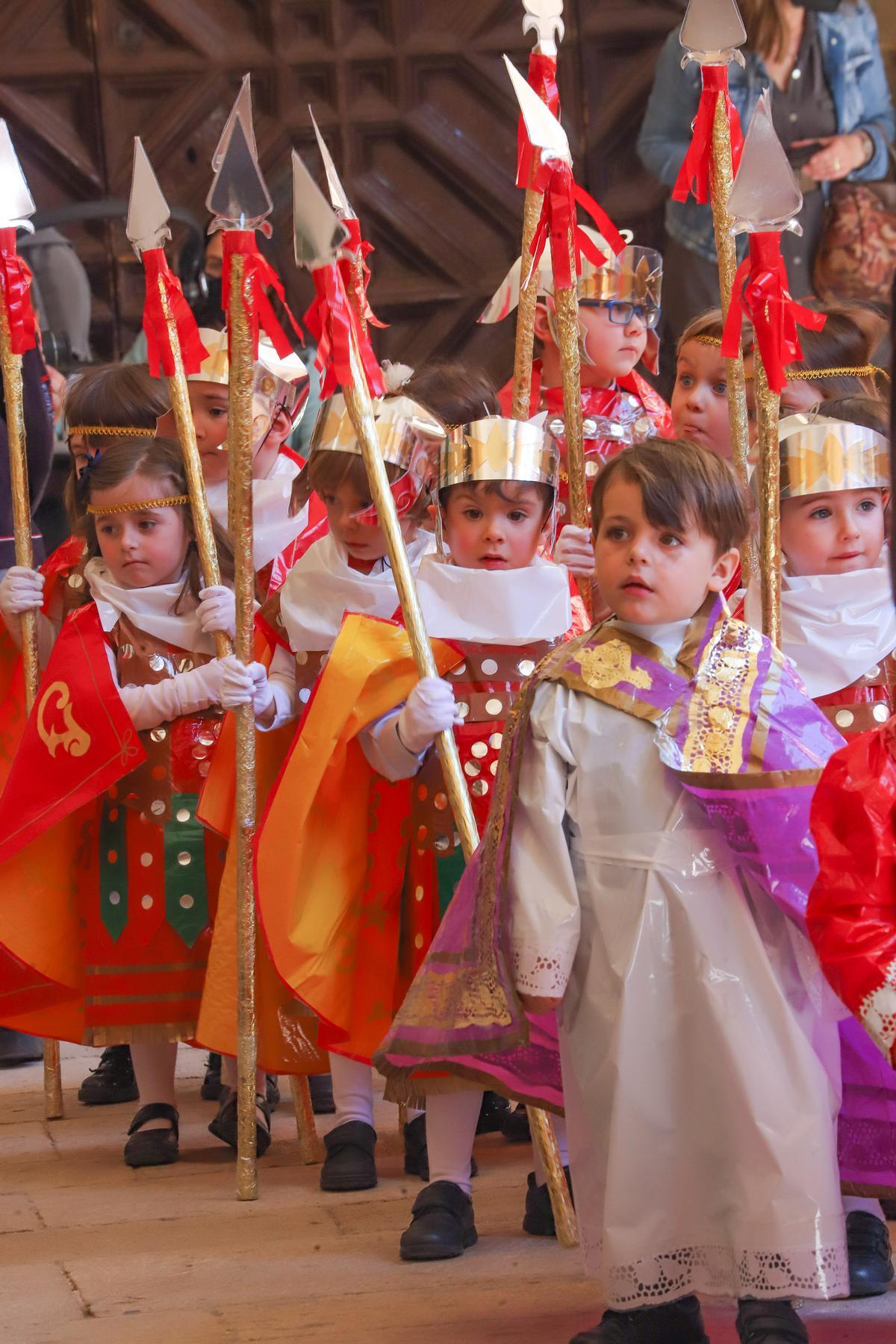 Procesión de los alumnos del colegio Diocesano de Santo Domingo de Orihuela