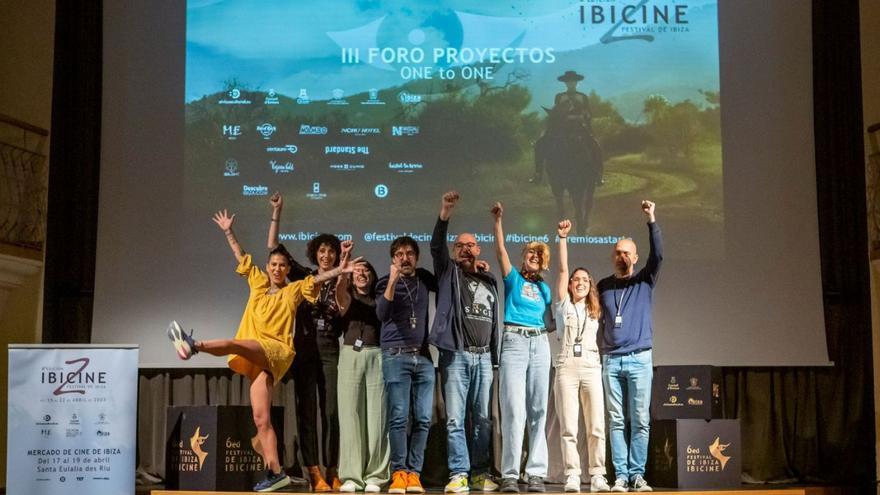 Representantes de los proyectos que se presentaron ayer al Foro de Proyectos de Ibicine. | CINTIA SARRIA/IBICINE