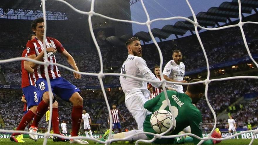 Real Madrid y Atlético esperan suerte para repetir la final del 2016