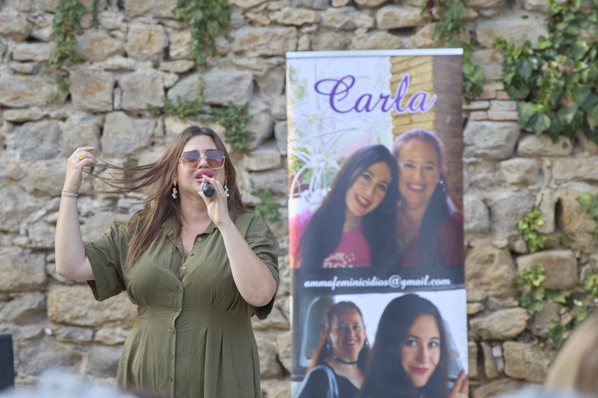 Les imatges de l'homenatge a la Carla Fernández Gutiérrez en el tercer aniversari del seu feminicidi