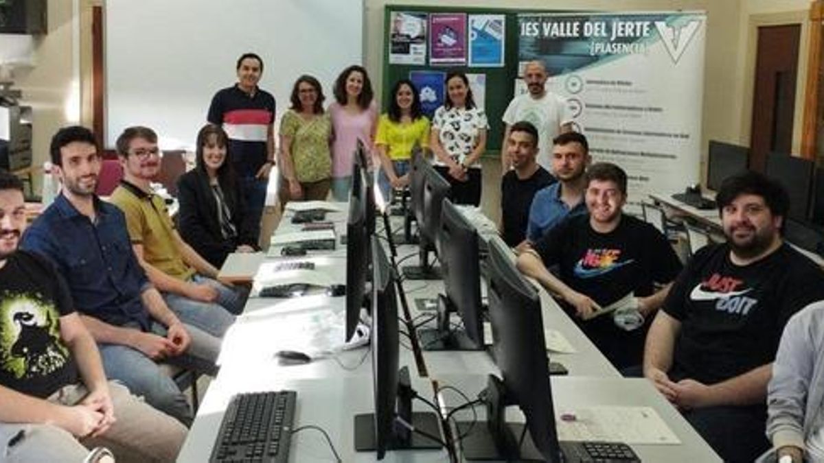 La ministra de Educación no podrá acudir a la inauguración del centro de ciberseguridad en Plasencia.