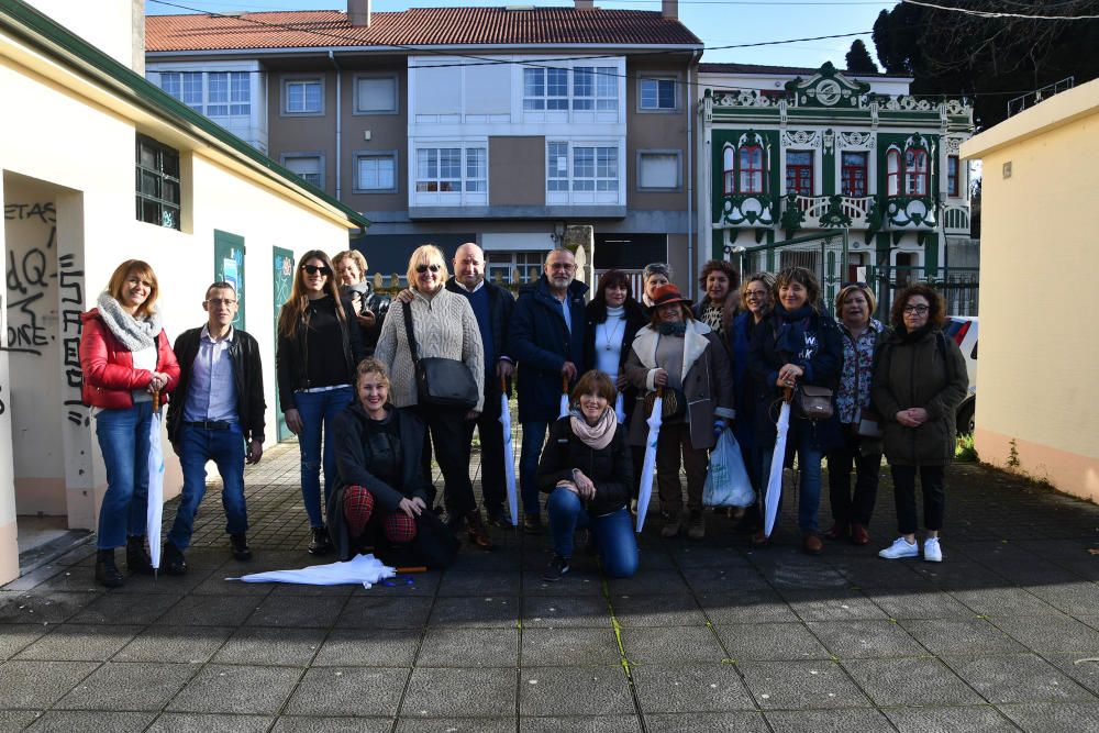 Protesta en Pontedeume para exigir mejoras en el tren entre A Coruña y Ferrol