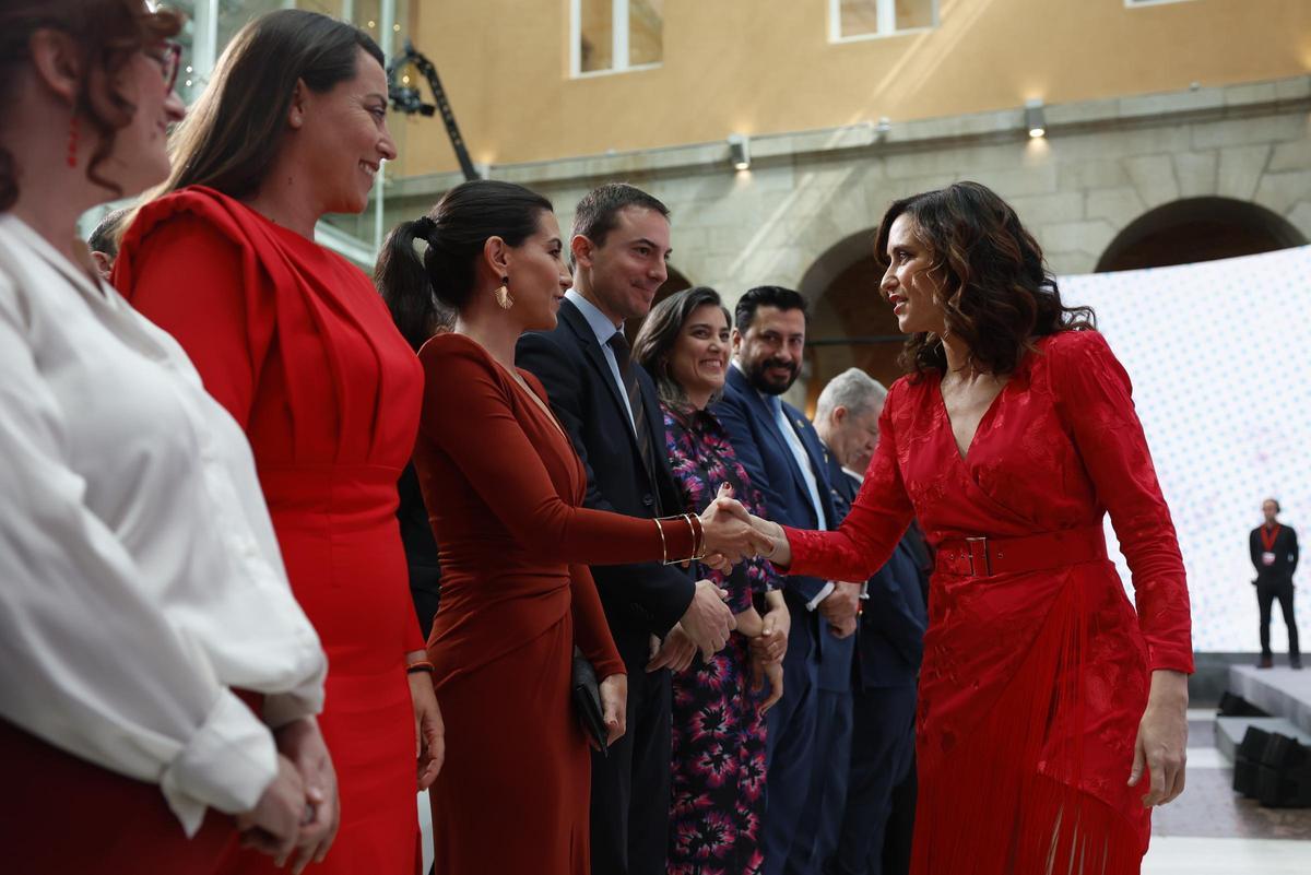 Entrega de condecoraciones: Grandes Cruces de la Orden del Dos de Mayo.