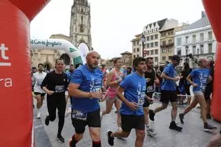 EN IMÁGENES: Carrera "10 KM AutismOviedo"