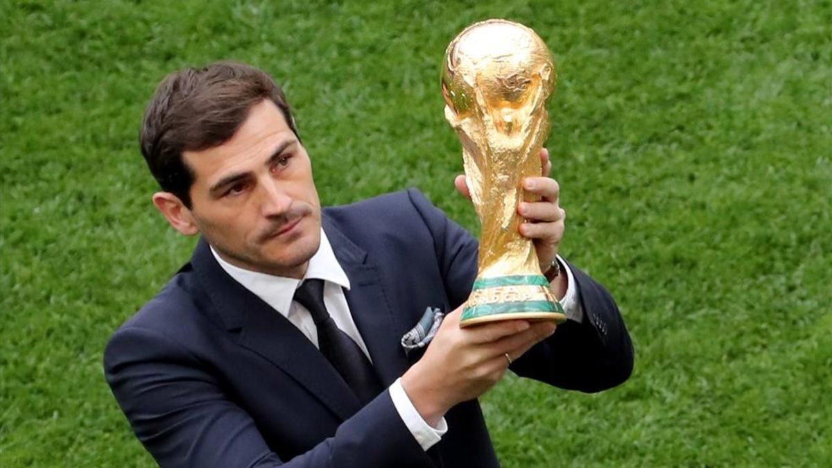 Casillas, en el décimo aniversario de un hito histórico